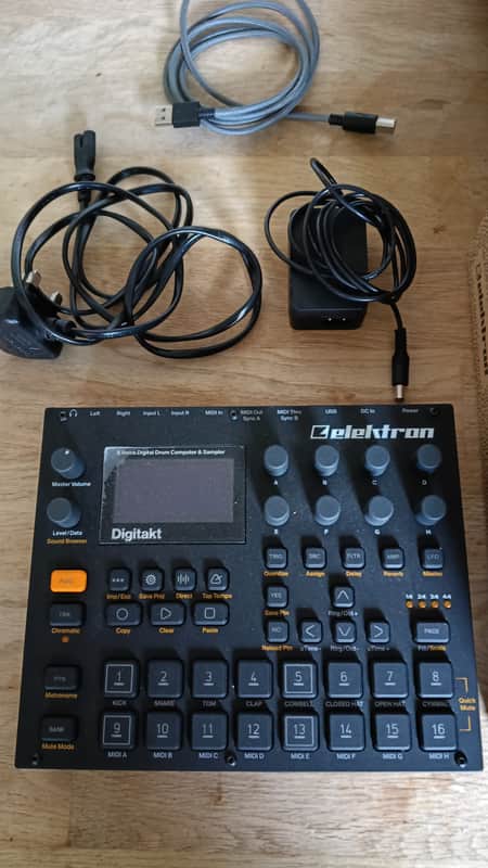 Elektron Digitakt 2017 - 2024 Black image 1