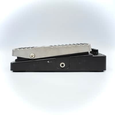 Boss PW-10 V-Wah Multi Wah Guitar Effect Pedal image 6