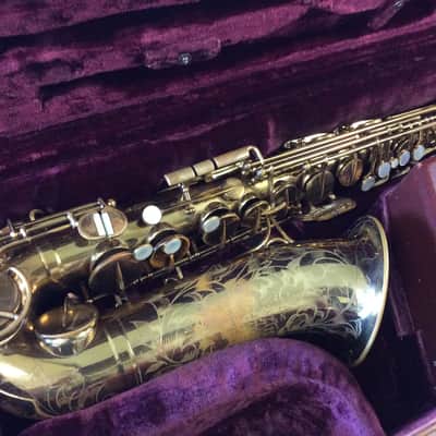 Martin The Martin Professional Alto Saxophone Original Lacquer image 1