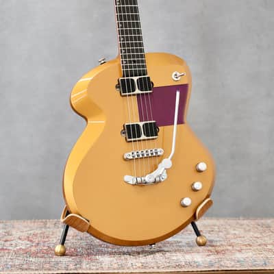 Tao Guitars Stradale “Bambi” - 2025 - Gold & Purple. image 4