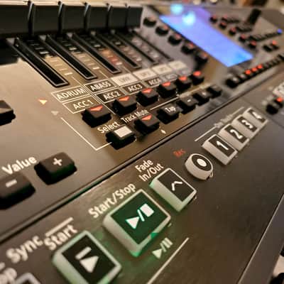 MUST SEE!!! ROLAND EA7 EXPANDABLE ORIENTAL ARRANGER WORKSTATION IN AMAZING CONDITION! image 15