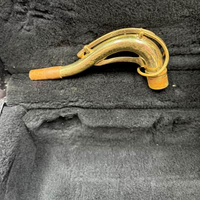 Conn Tenor Saxophone with Hard Shell Case image 9