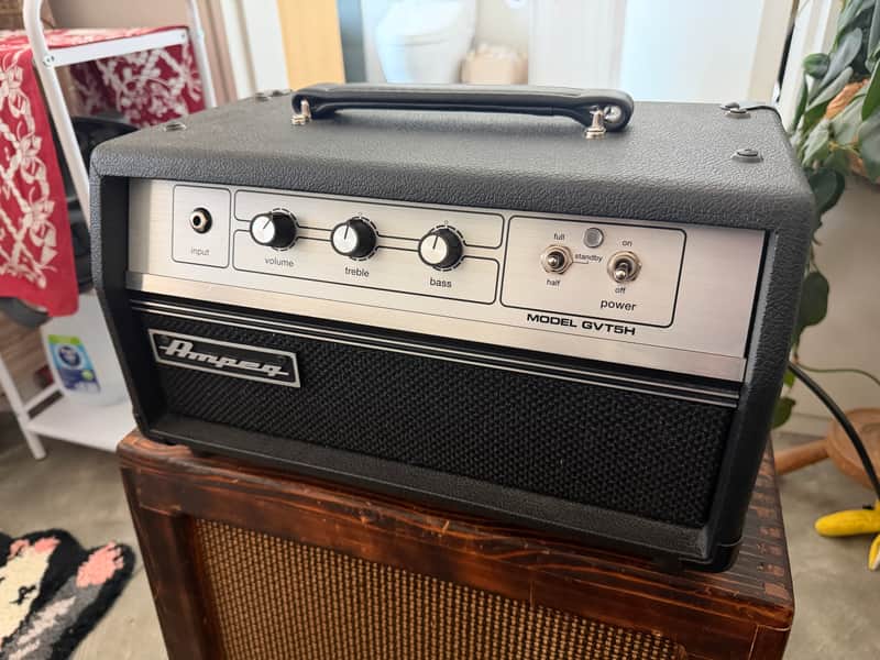 Ampeg Model GVT5H 5-Watt Tube Guitar Amp Head