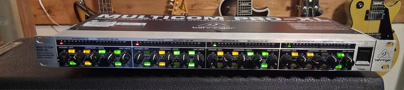 Behringer Multicom Pro-XL MDX4600 4-Channel Audio Interactive Dynamics Processor 2010s - Black / Silver Bild 1