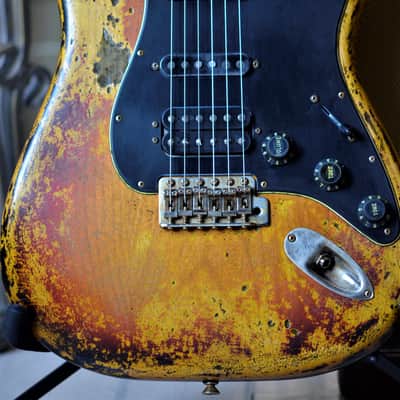 American Fender Stratocaster Heavy Relic Nitro Sunburst HSS CS Texas Specials image 1