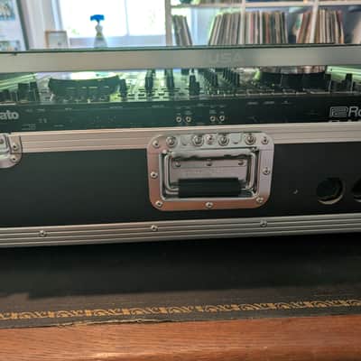 Roland DJ-808 4 Channel controller with Odyssey flight case Bought in 2024 - Black image 5