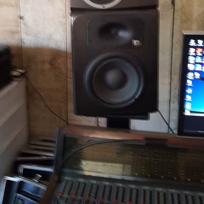 JBL LSR 28P Pair image 2