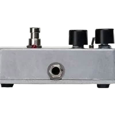 Electro-Harmonix Bass Clone Analog Bass Chorus Pedal image 4