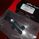 Fender 005-4419-049 D-Shaft Push-On Skirted Amp Knobs - Pack of 4