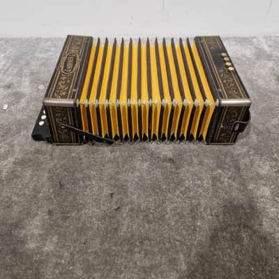 Hohner Marca Registrada Accordion - Classic Diatonic Design - Good image 7