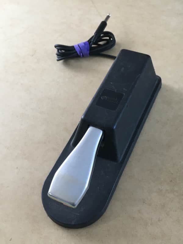 Vintage Yamaha Digital Piano Electric Piano Keyboard Sustain Pedal Japan MIJ Blk image 1