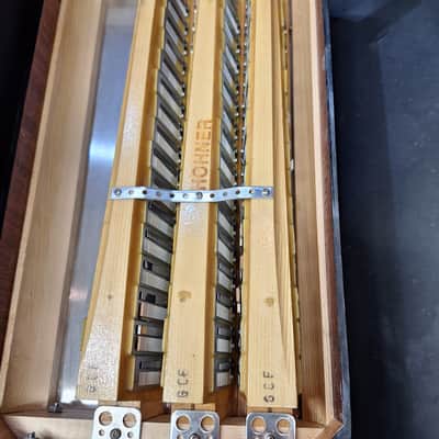 Hohner Anacleto Rey Aguila RA III S GCF SOL 5 Switch Compact Accordion Black image 7