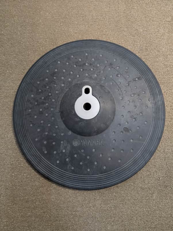Yamaha PCY135 image 1