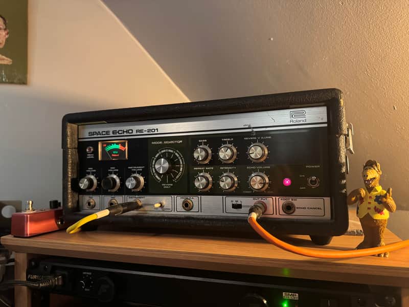 Roland RE-201 Space Echo Tape Delay / Reverb 1974 - 1988 - Black image 1
