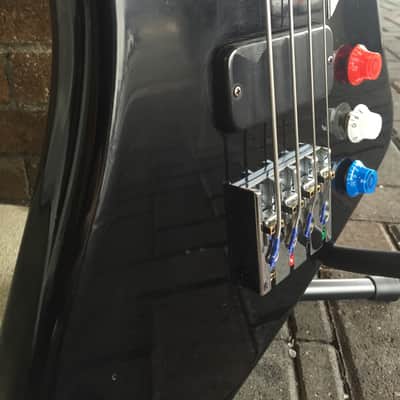 Gibson USA Thunderbird Studio 4-string Bass Guitar 2007 Ebony image 10