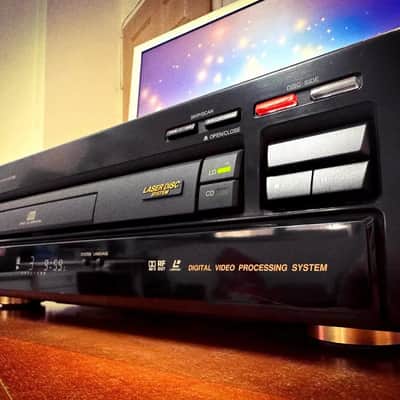 DENON LA-2700 Rare PAL / NTSC Laser-Disc Player image 2