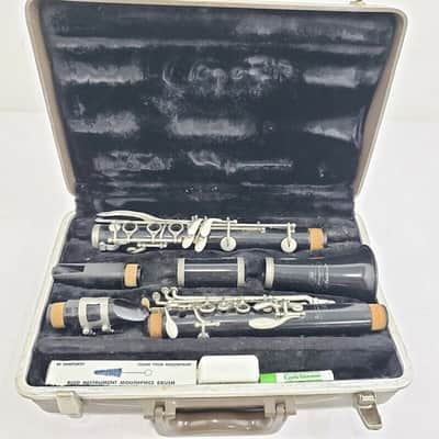 Buescher Aristocrat Clarinet, Made In USA, With Case, Acceptable condition image 1