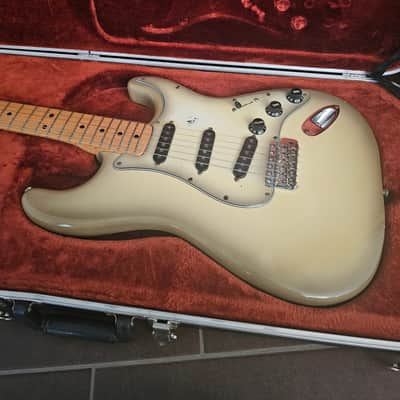 Fender Stratocaster Antigua 1979 - Antigua image 4