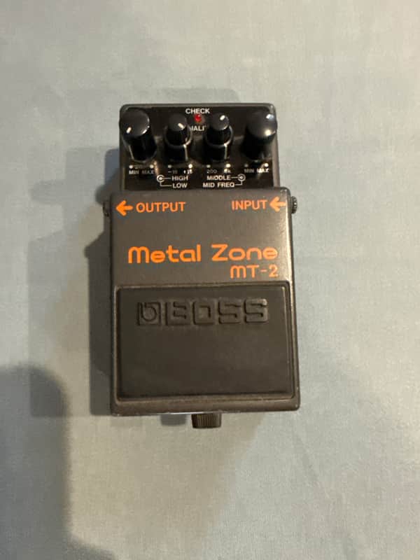 Boss MT-2