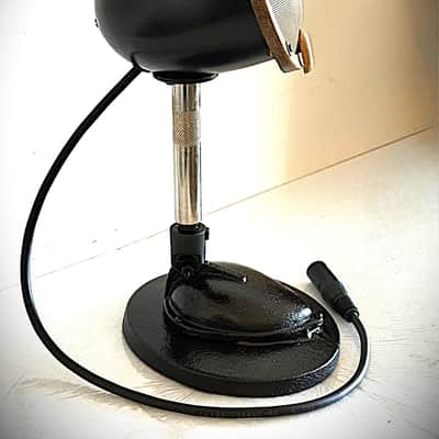 Vintage 1930's-style Customized Desktop "Announce" Dynamic Microphone, working image 4
