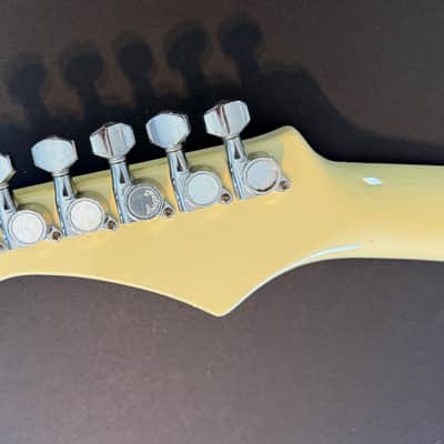 Aria Pro II Knight Warrior White image 4