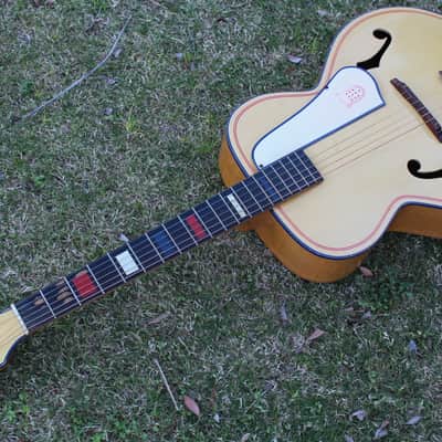 Beautiful Vintage 1940s/50s Kay Patriot Acoustic Archtop Guitar Project RARE & COOL Americana image 2