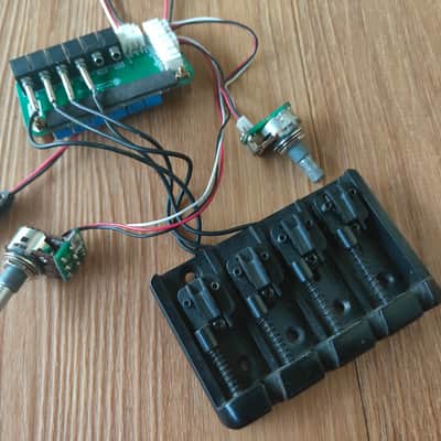 Ibanez SRH Bass Preamp 4 String image 2