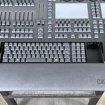 MA Lighting grandMA3 Light Lighting Console Bild 10