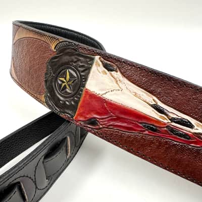 Walker & Williams LHR-32 Black Premium Leather Strap w/Bull Skull And Texas Star Carving image 3