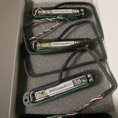 Joe Barden Engineering JBE S-Deluxe pickup set for Strat ivory image 2