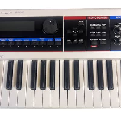 Roland JUNO-Di 61-Key Mobile Synthesizer image 4