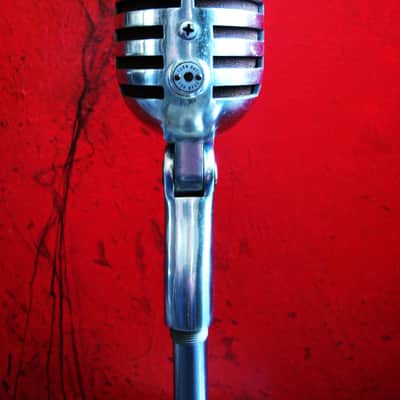 Vintage 1950's Electro Voice 950 crystal cardioid microphone w E.V 423A desk stand display prop image 8