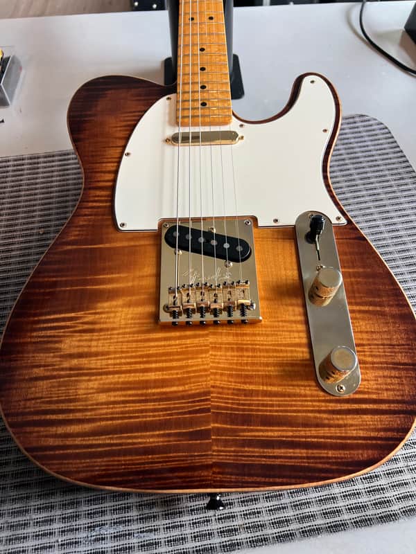 Fender Select telecaster 2012 - Violin burst image 1