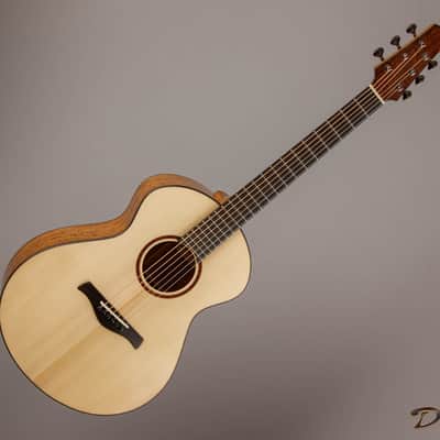 2022 Strahm 00, Beeswing Mahogany/Adirondack Spruce image 6