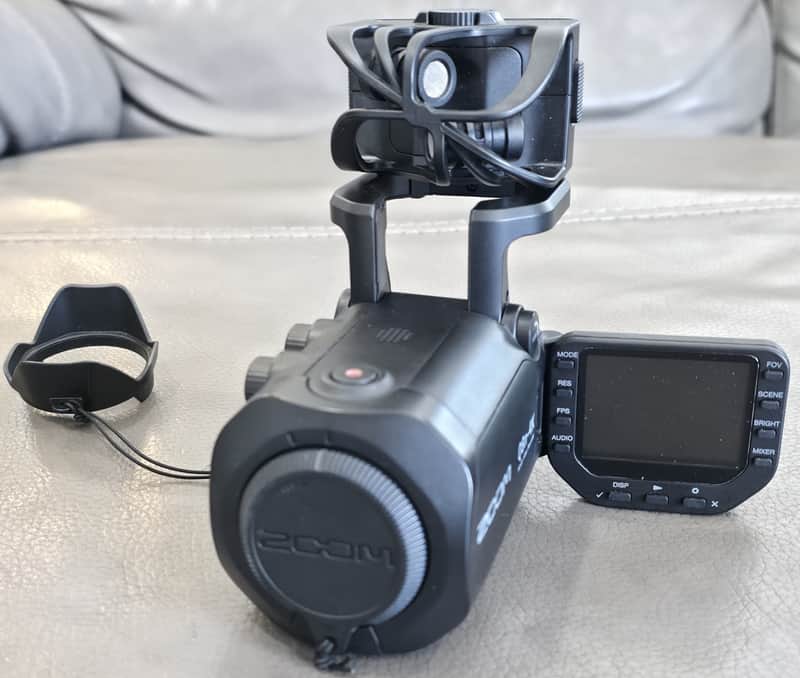 Zoom Q8n-4K UHD Handy Video Recorder image 1