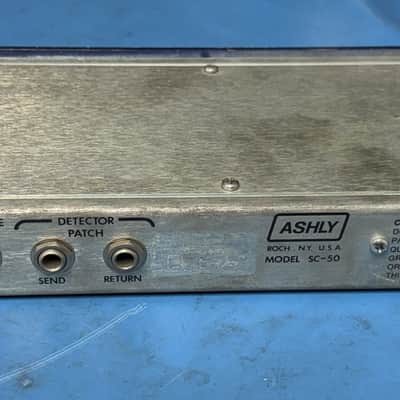 Ashly SC-50 Peak Limiter Compressor 1970s - Blue image 3