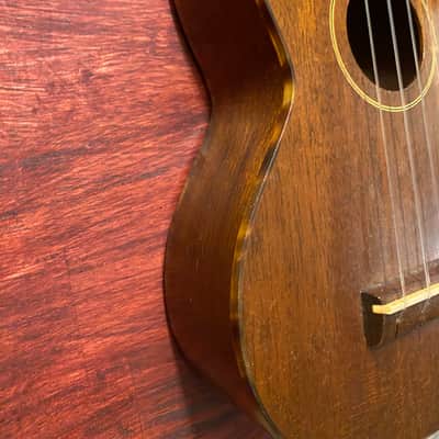 Brown Tortoiseshell Binding: Gibson Uke-1 1950 Near Mint with Soft Case - Mahogany image 3