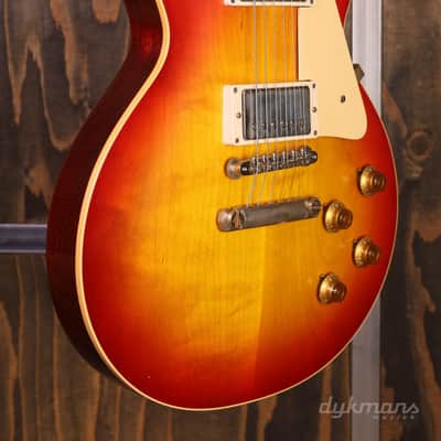 Gibson Custom Shop 1958 Les Paul Standard Washed Cherry Sunburst VOS image 4