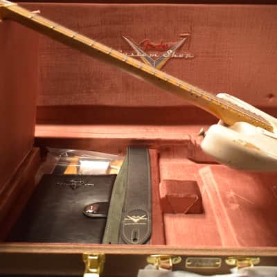 Fender Custom Shop Limited Edition Red Hot Stratocaster Super Heavy Relic - Aged White Blonde image 10