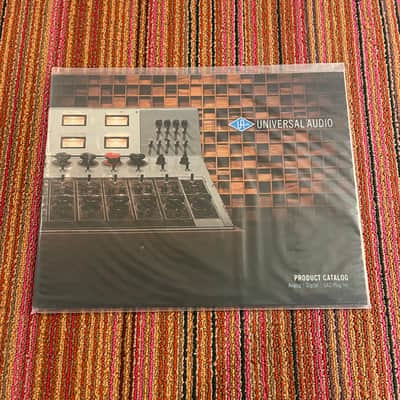 Universal Audio Apollo 16 QUAD Thunderbolt 2 Audio Interface 2010s - Black image 11