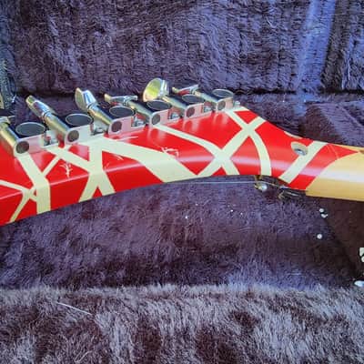 Kramer Baretta 1983 - 1989 - Red Paul Unkert UNK 5150 84 VH Striped USA image 7