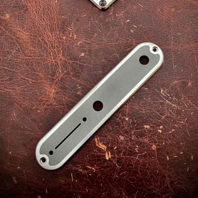 Van Dyke-Harms Telecaster Two-Tone Extra Thick Neck and Control Plate Set w/screws 2024 - Stainless Steel image 2