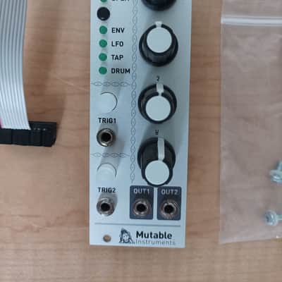 Mutable Instruments Peaks | Reverb