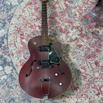 Godin 5th Avenue CW Kingpin II - Burgundy image 1