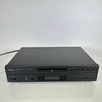 TEAC CD-P1260 (G) Compact Disc Player Hi-Fi Audio Component image 1