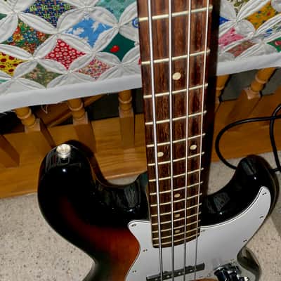 2015 Fender Squier Affinity Jazz Bass image 4