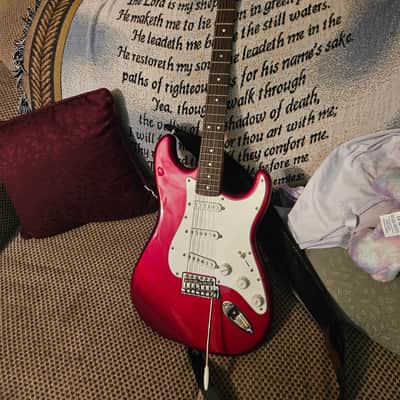 Squier Classic Vibe '60s Stratocaster with Laurel Fretboard 2019 - Present - Candy Apple Red image 1