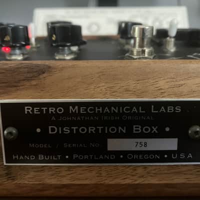 Retro Mechanical Labs Hyde Distortion Filter / EFCcv Combo Walnut - with custom 1/4” mod from RML image 3