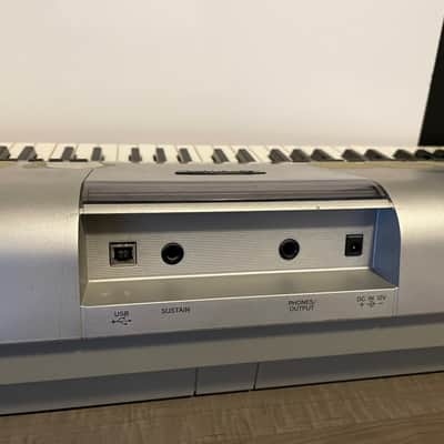 Yamaha PSR-295 Portatone 61-Key Touch-Sensitive Musical Keyboard image 11