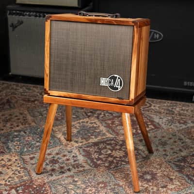Taylor Circa 74 AV150-10 Amp With Stand - Select Koa image 3